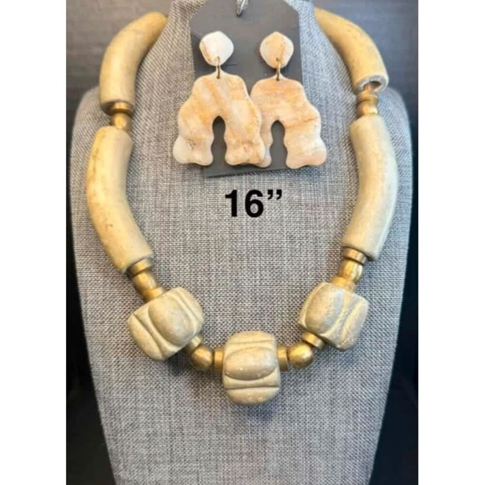 58. Neutral Marble-Look Chunky Tube Bead Set